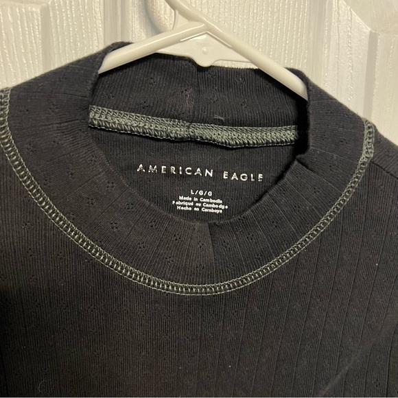 5/$100 AE Grey Top - Picture 3 of 3